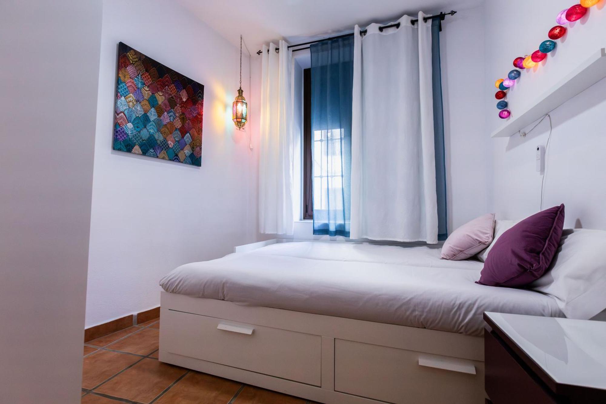 Apartamento Centrico Con Patio Exterior En El Mejor Barrio De Granada El Realejo Luaran gambar